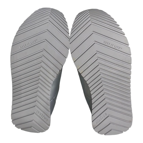 🆕 Native Cornell Metallic Silver Sneakers Big Kids Size 3 - Picture 12 of 13
